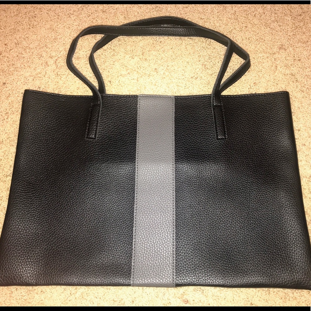 Vince Camuto Tote
